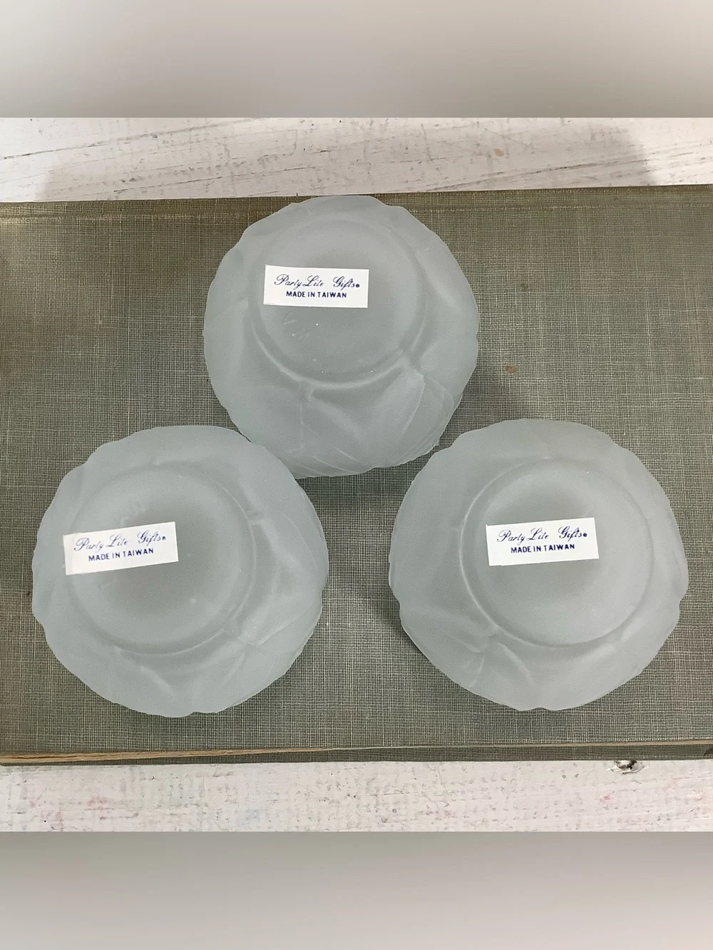 PartyLite Frosted Lotus Tulip Tea Light Candle Holders - Picture 6 of 11